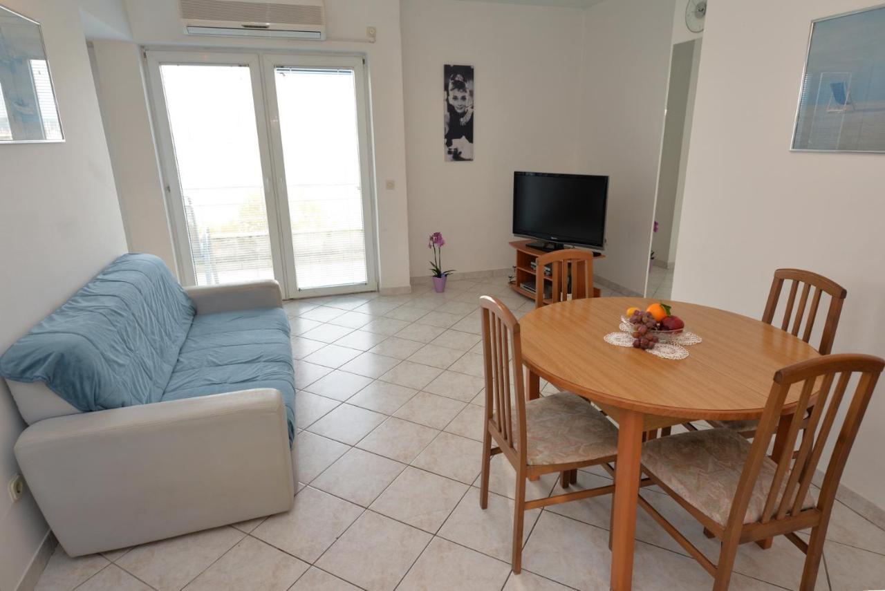 Apartman Rasip, Murter Dış mekan fotoğraf