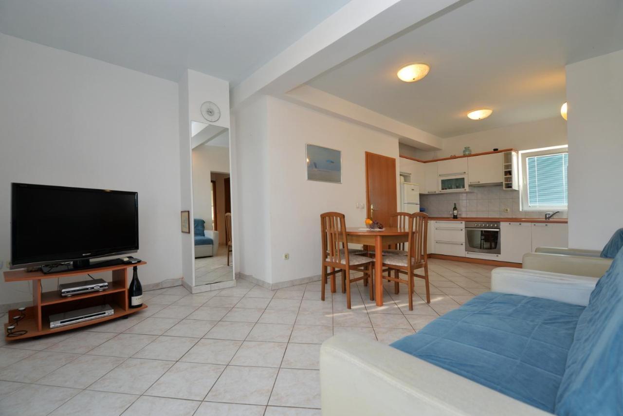 Apartman Rasip, Murter Dış mekan fotoğraf