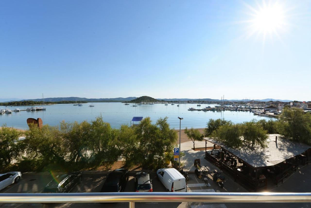 Apartman Rasip, Murter Dış mekan fotoğraf
