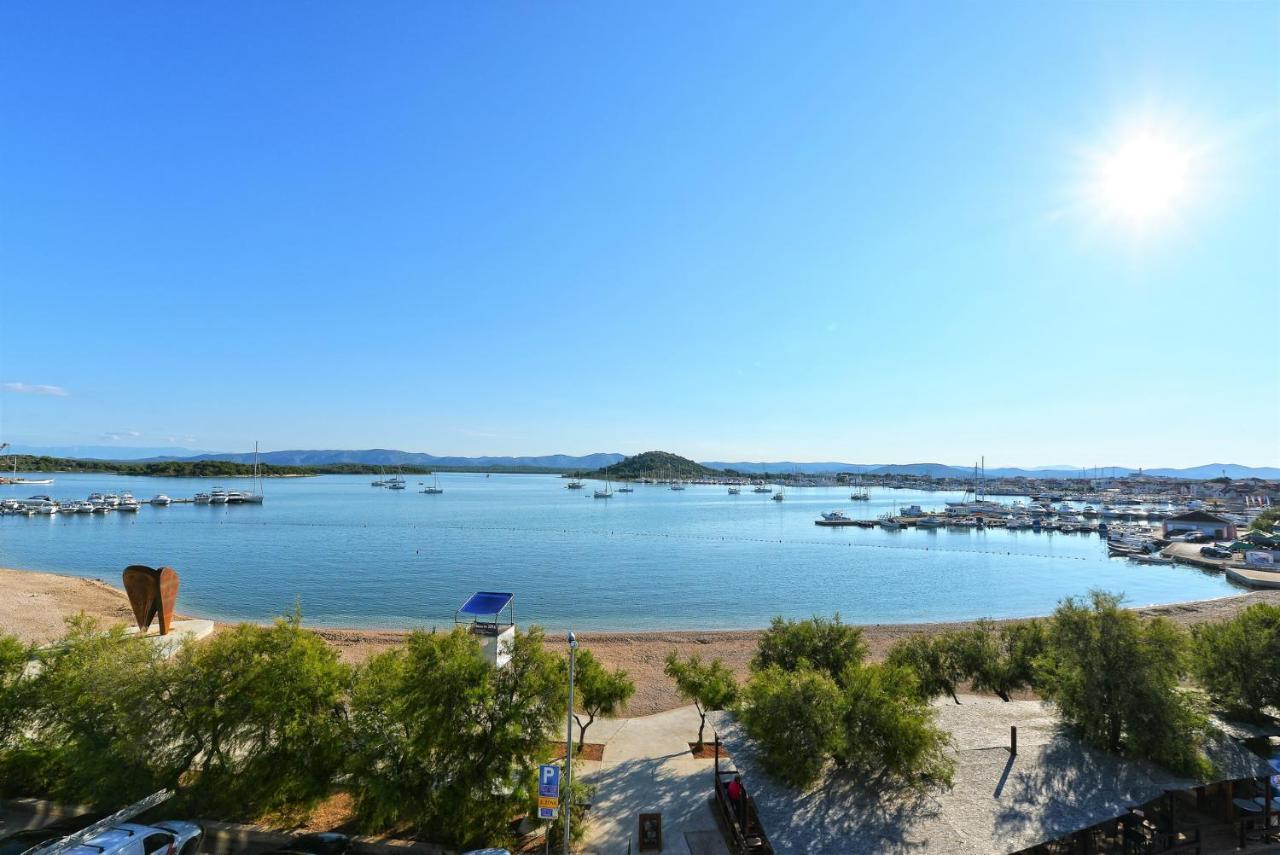 Apartman Rasip, Murter Dış mekan fotoğraf